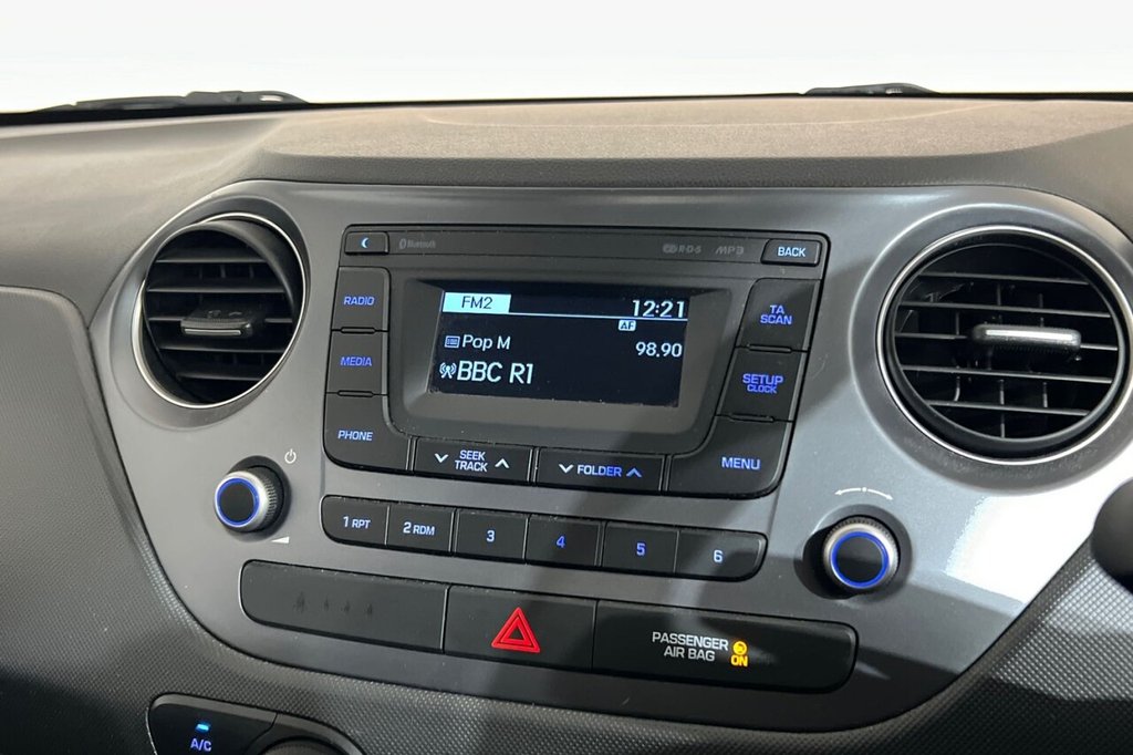 Used Hyundai i10 2020 for sale - 76202568: Photo 20