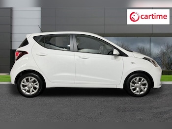 Used Hyundai i10 2020 for sale - 76202568: Photo