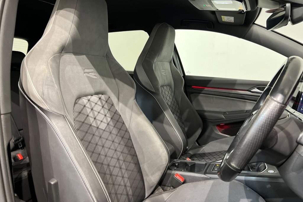 Used Volkswagen Golf 2020 for sale - 77212004: Photo 21