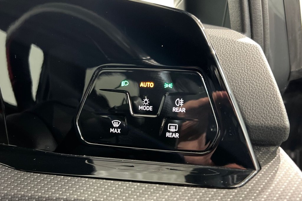 Used Volkswagen Golf 2020 for sale - 77212004: Photo 39