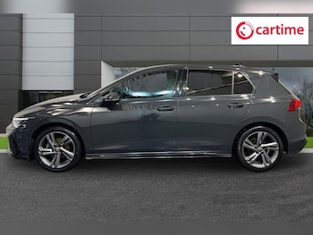 Used Volkswagen Golf 2020 for sale - 77212004: Photo