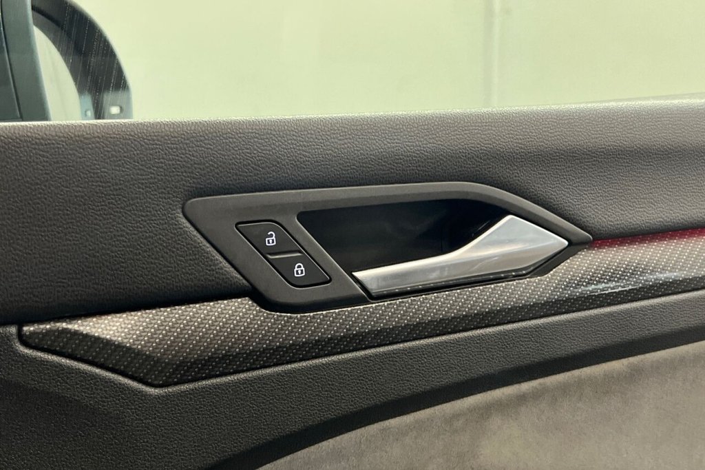 Used Volkswagen Golf 2020 for sale - 77212004: Photo 40