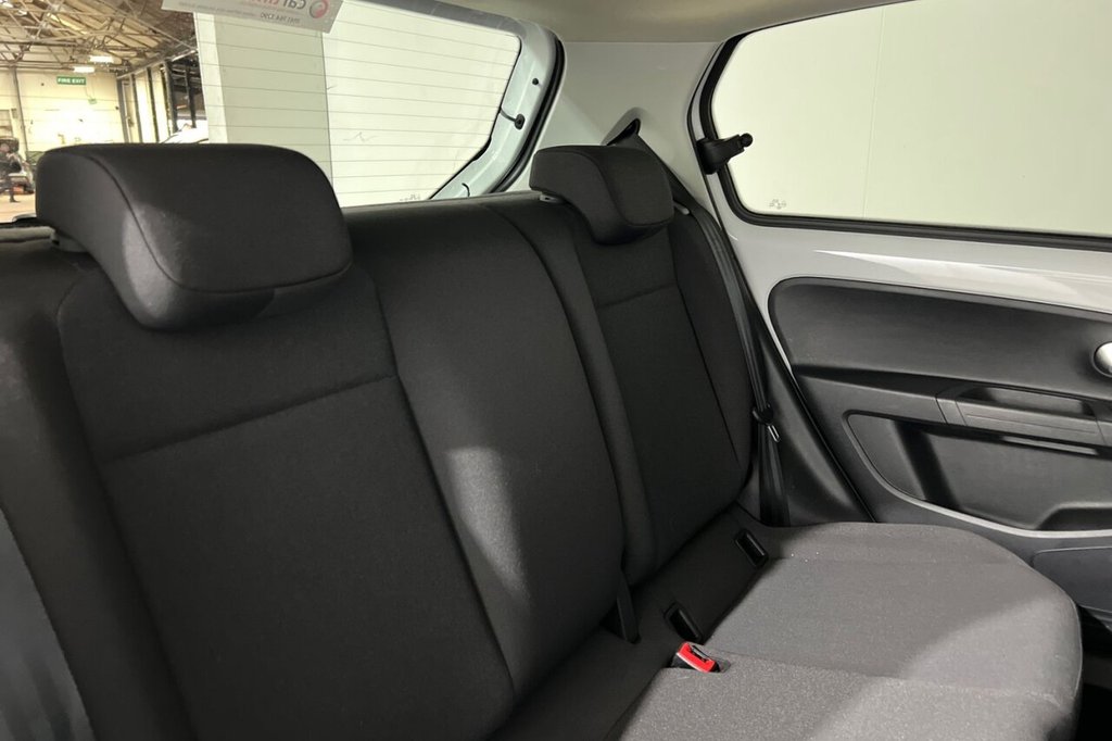 Used Volkswagen up! 2021 for sale - 76751147: Photo 24