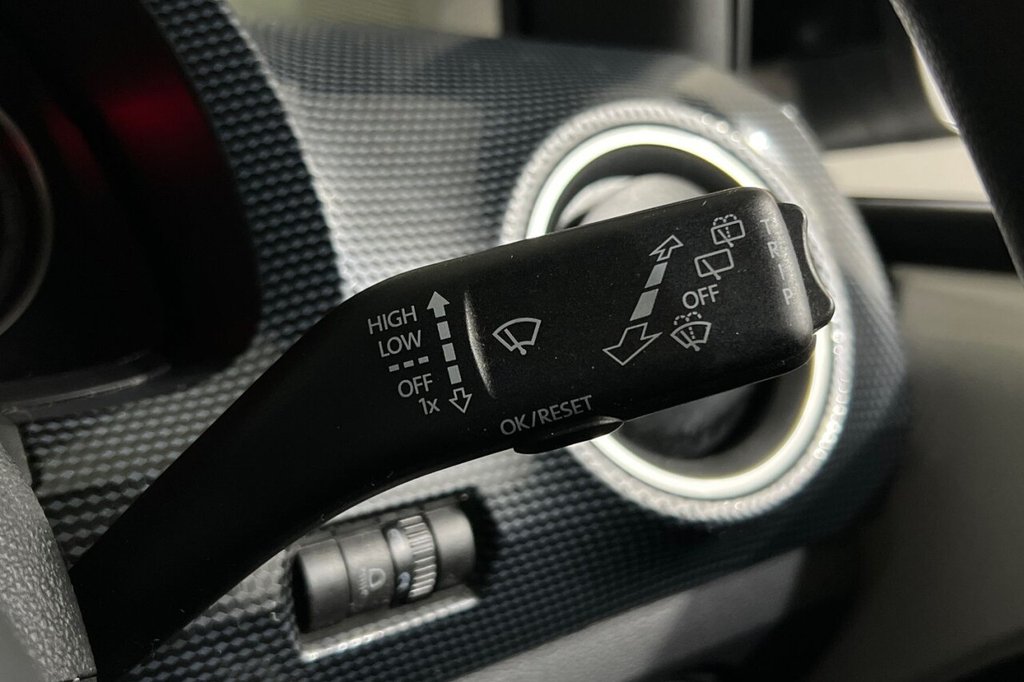 Used Volkswagen up! 2021 for sale - 76751147: Photo 26