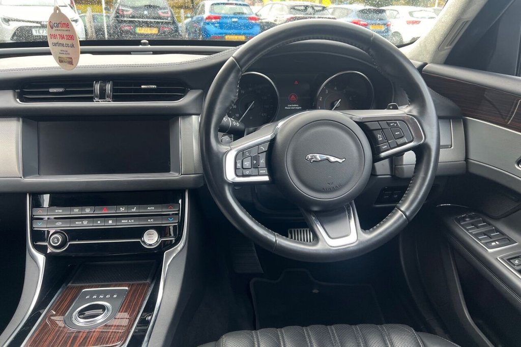 Used Jaguar XF 2019 for sale - 76256303: Photo 27