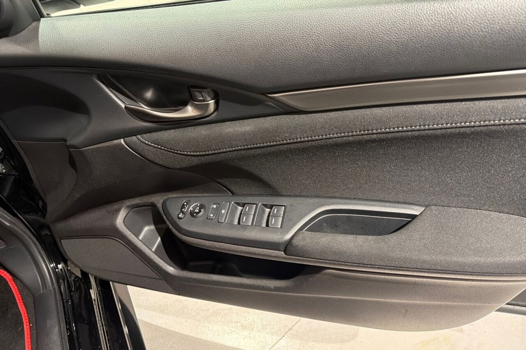 Used Honda Civic 2020 for sale - 77319655: Photo 19