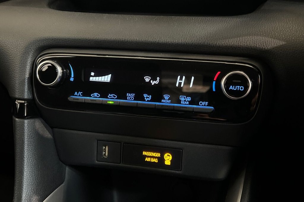 Used Toyota Yaris 2023 for sale - 77211868: Photo 34