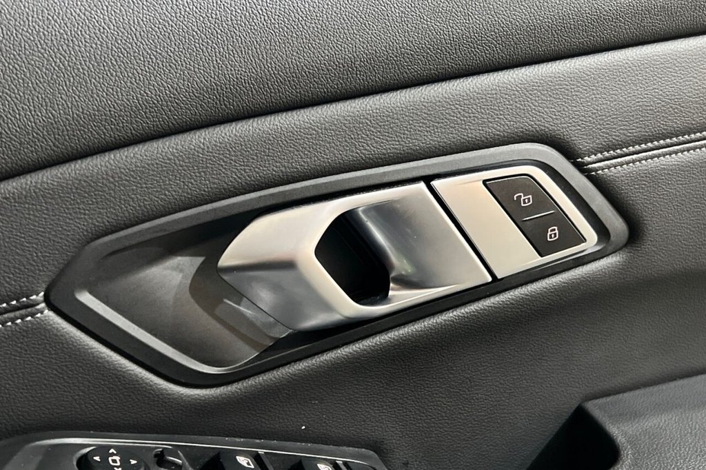 Used BMW 3 Series 2021 for sale - 76406141: Photo 39