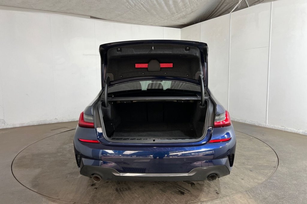 Used BMW 3 Series 2021 for sale - 76406141: Photo 42