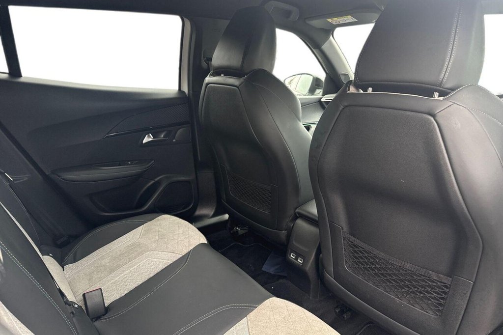 Used Peugeot E-2008 2021 for sale - 77583176: Photo 10