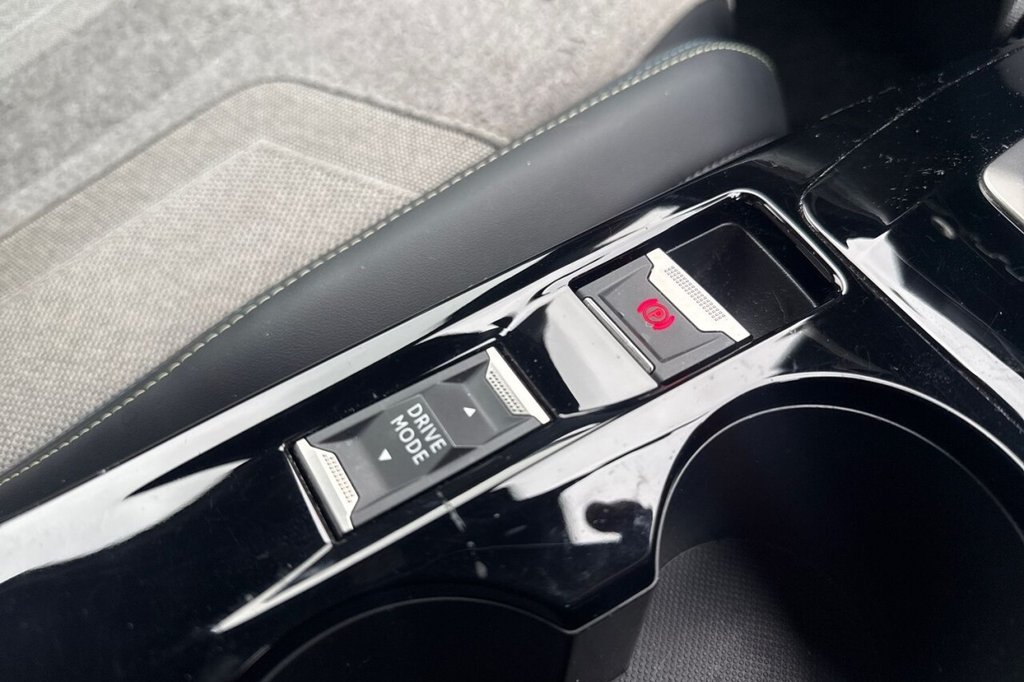 Used Peugeot E-2008 2021 for sale - 77583176: Photo 24