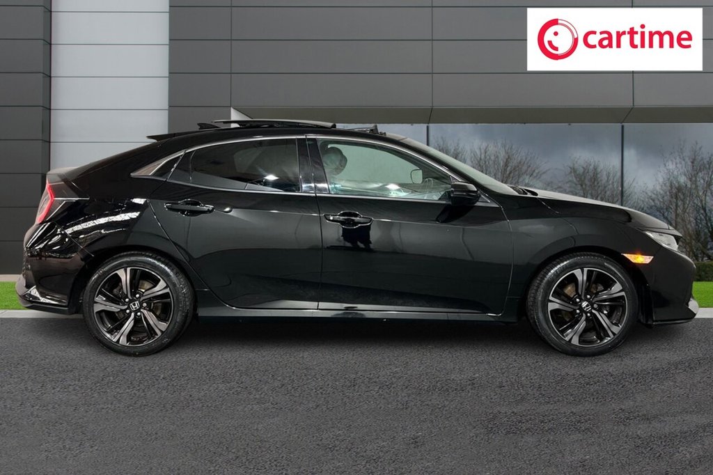 Used Honda Civic 2019 for sale - 76539693: Photo 2