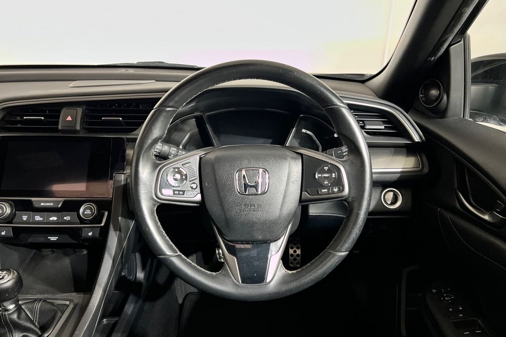 Used Honda Civic 2019 for sale - 76539693: Photo 25