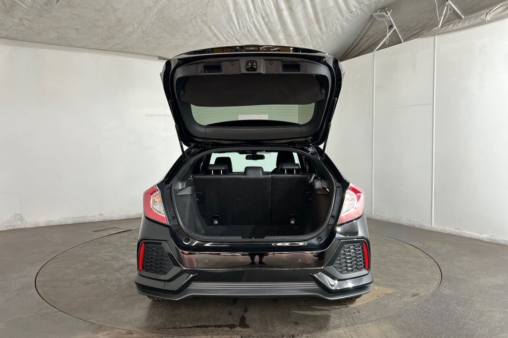 Used Honda Civic 2019 for sale - 76539693: Photo 46