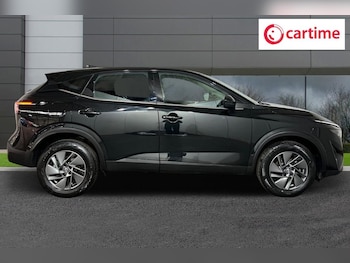 Used Nissan Qashqai 2024 for sale - 76147421: Photo 2