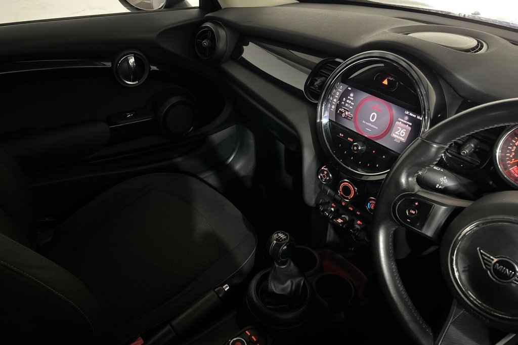 Used MINI Hatch 2021 for sale - 76202827: Photo 30