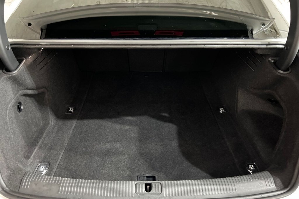 Used Audi A4 2022 for sale - 76202458: Photo 42