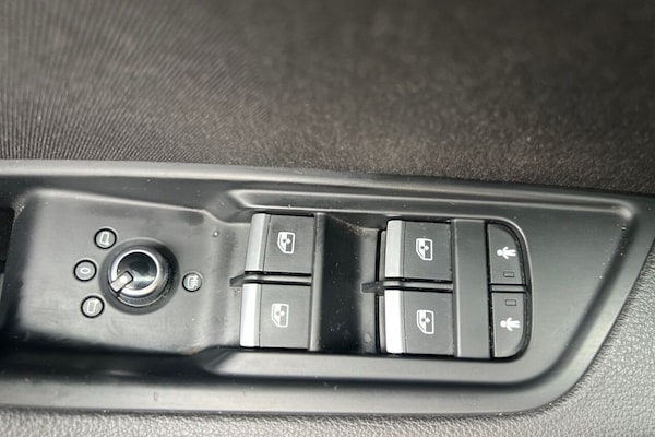 Used Audi A4 2018 for sale - 76132920: Photo 23