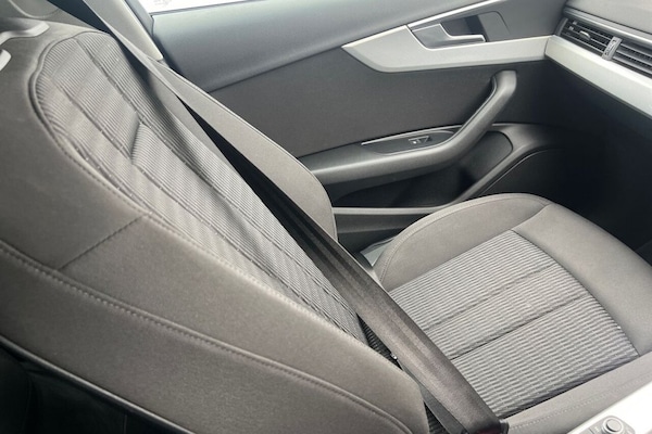 Used Audi A4 2018 for sale - 76132920: Photo 40