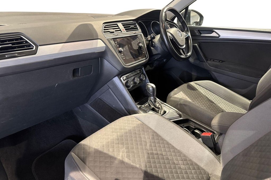 Used Volkswagen Tiguan 2019 for sale - 77795053: Photo 11