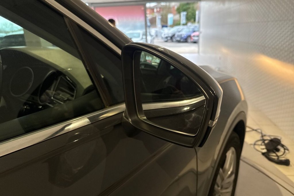 Used Volkswagen Tiguan 2019 for sale - 77795053: Photo 29