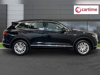 Used Volkswagen Touareg 2022 for sale - 77287766: Photo
