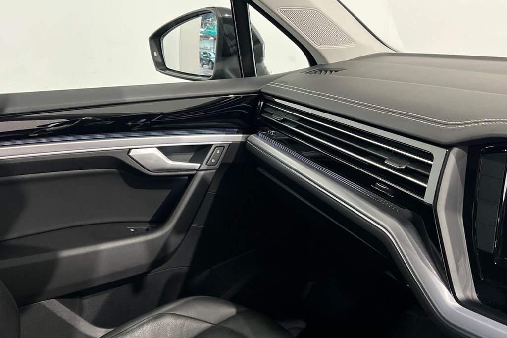 Used Volkswagen Touareg 2022 for sale - 77287766: Photo 34