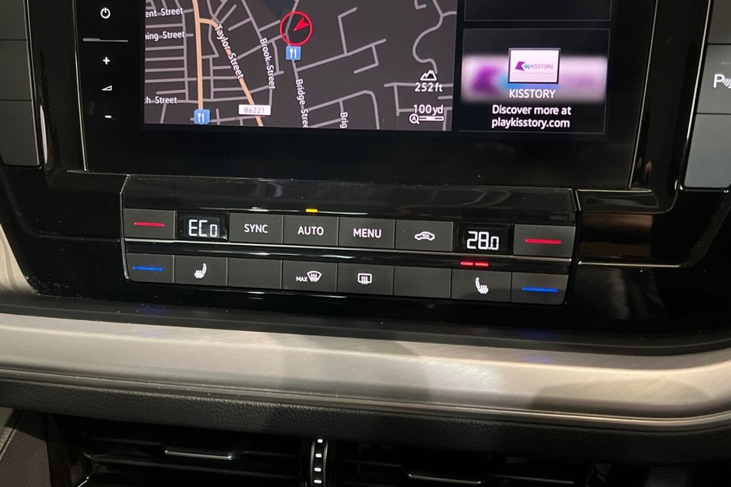 Used Volkswagen Touareg 2022 for sale - 77287766: Photo 35