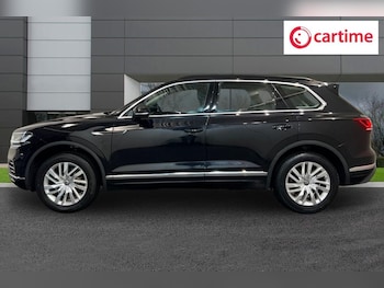 Used Volkswagen Touareg 2022 for sale - 77287766: Photo