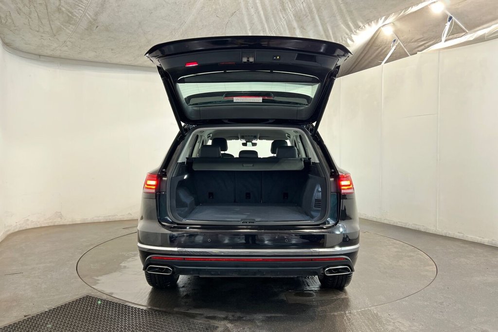 Used Volkswagen Touareg 2022 for sale - 77287766: Photo 44