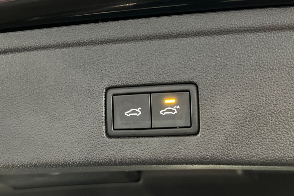 Used Volkswagen Touareg 2022 for sale - 77287766: Photo 46