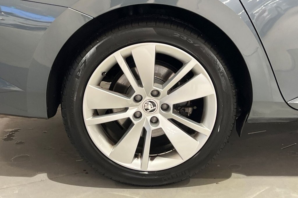 Used Skoda Superb 2019 for sale - 76841222: Photo 16