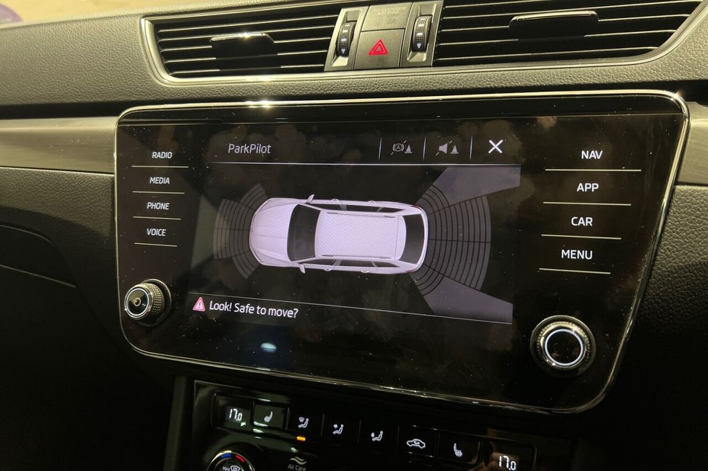 Used Skoda Superb 2019 for sale - 76841222: Photo 26