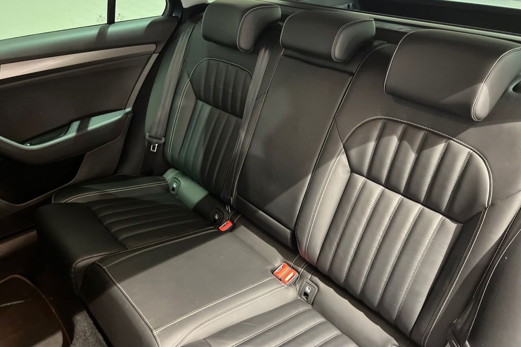 Used Skoda Superb 2019 for sale - 76841222: Photo 35