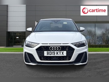Used Audi A1 2019 for sale - 77976543: Photo