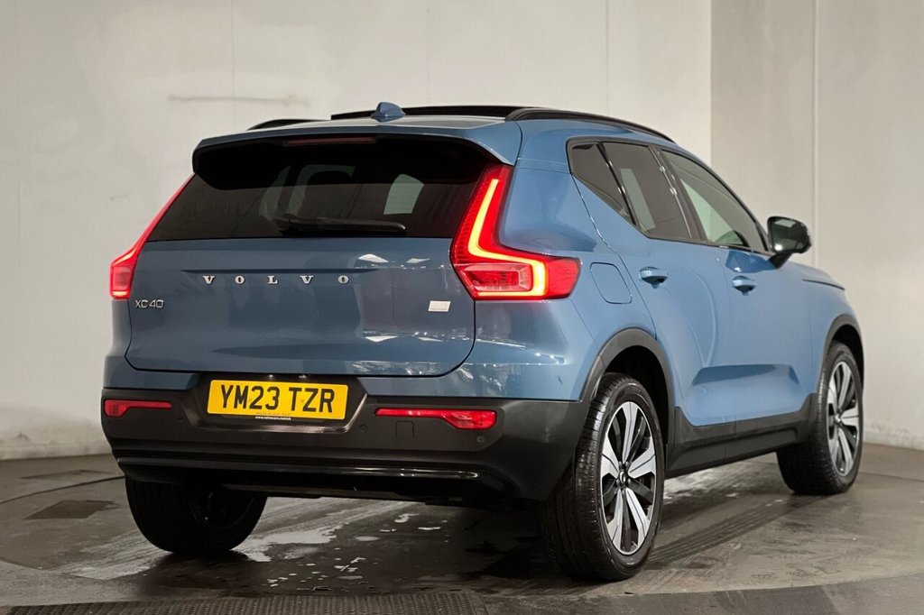 Used Volvo XC40 2023 for sale - 76386087: Photo 29
