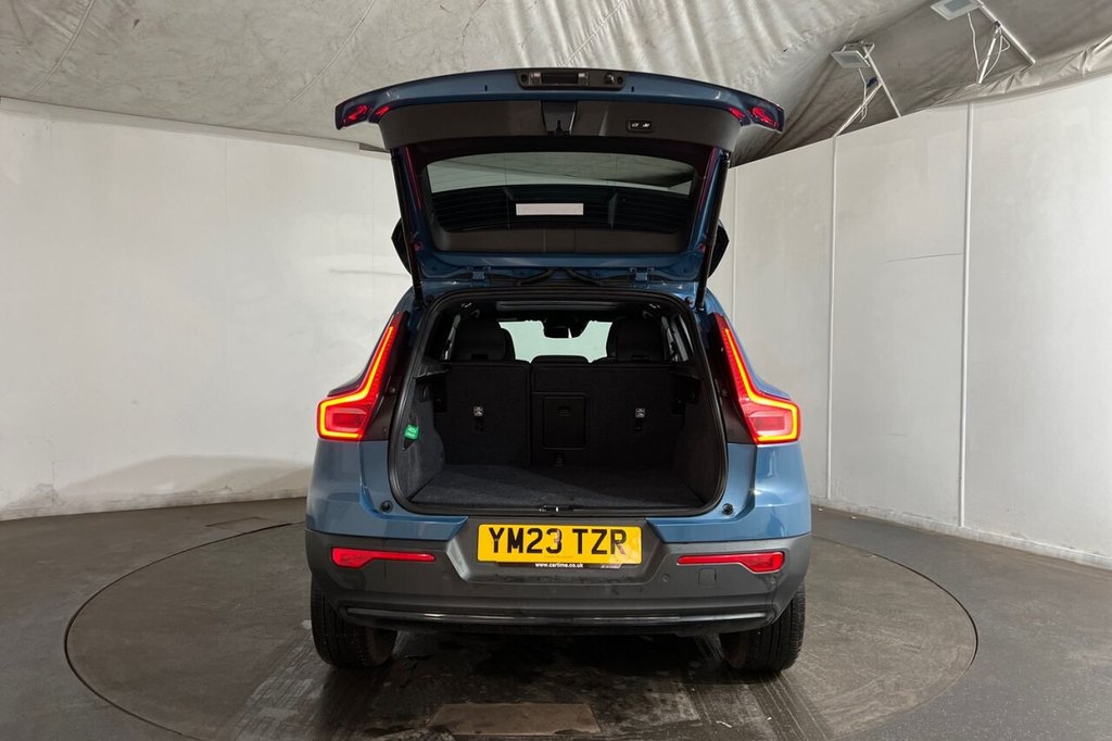 Used Volvo XC40 2023 for sale - 76386087: Photo 41