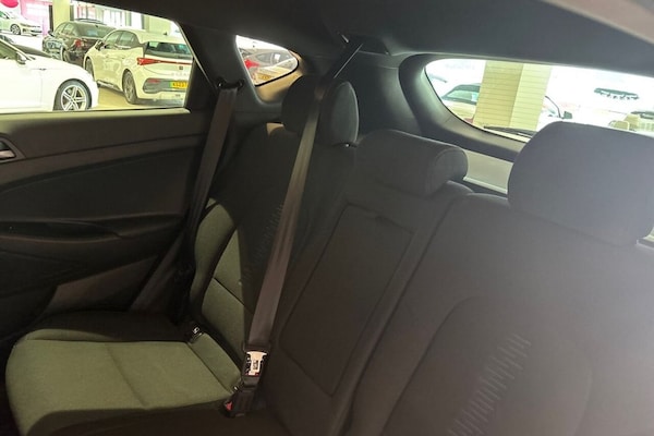 Used Hyundai TUCSON 2018 for sale - 76132206: Photo 32