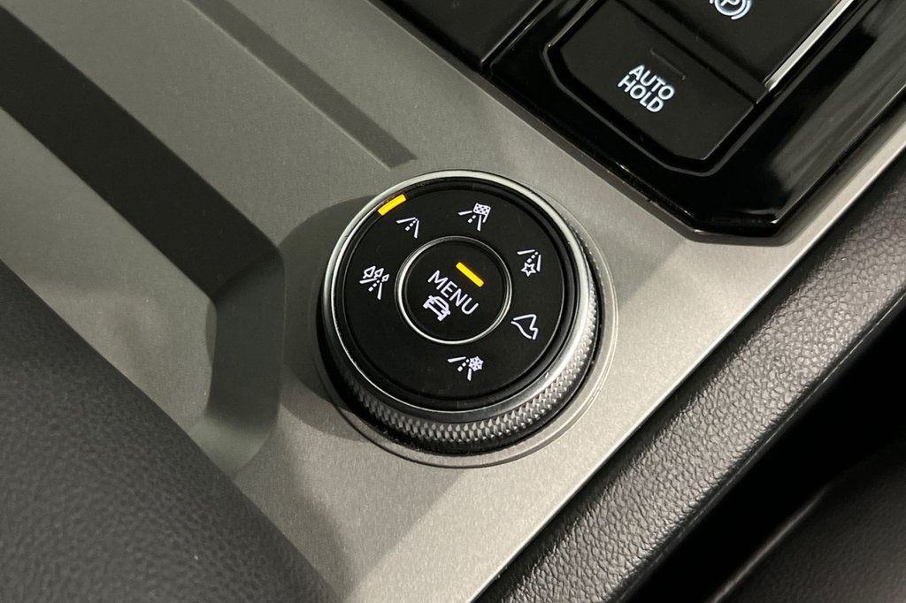 Used Volkswagen Touareg 2022 for sale - 77981483: Photo 39