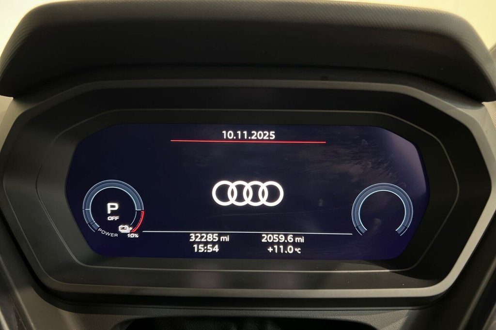 Used Audi Q4 e-tron 2023 for sale - 76973153: Photo 15