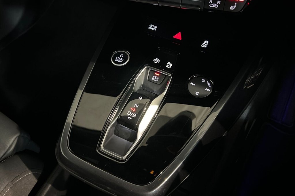 Used Audi Q4 e-tron 2023 for sale - 76973153: Photo 40