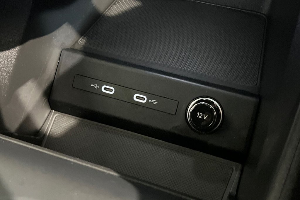 Used Audi Q4 e-tron 2023 for sale - 76973153: Photo 41