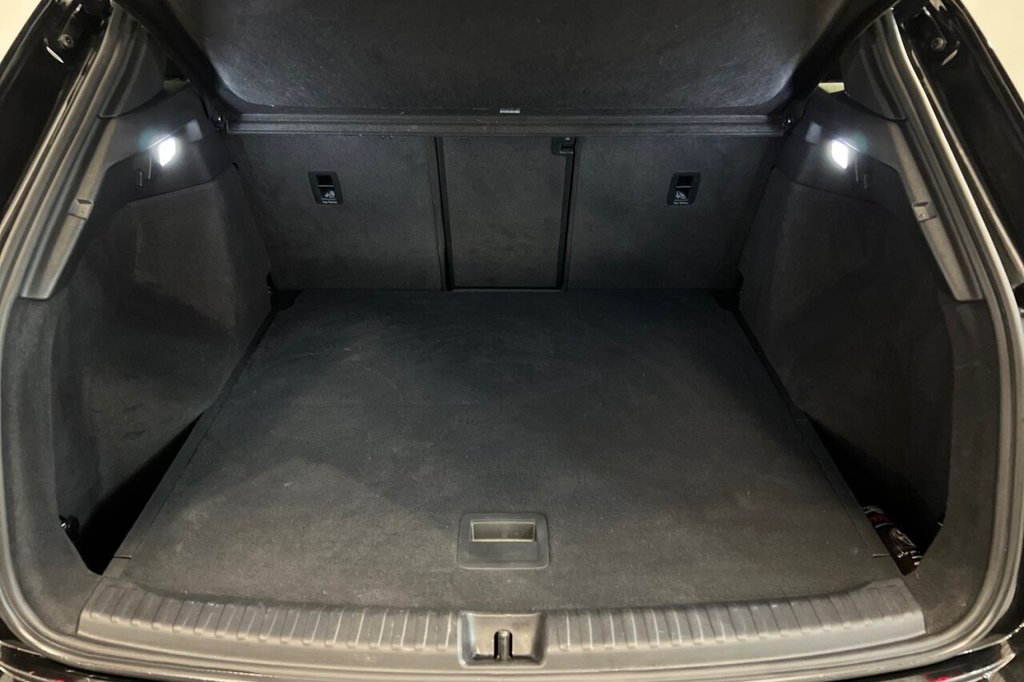 Used Audi Q4 e-tron 2023 for sale - 76973153: Photo 48