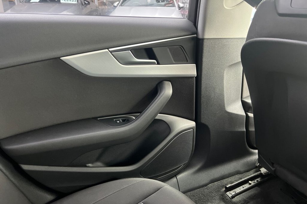 Used Audi A4 2018 for sale - 76429700: Photo 20