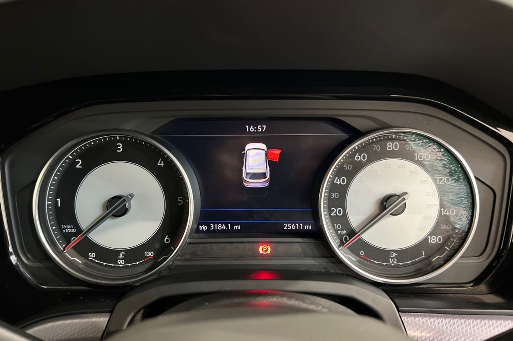 Used Volkswagen Touareg 2022 for sale - 77287796: Photo 15