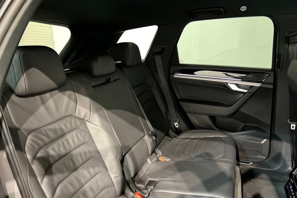 Used Volkswagen Touareg 2022 for sale - 77287796: Photo 23