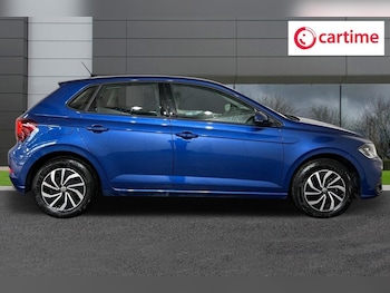Used Volkswagen Polo 2024 for sale - 76080402: Photo