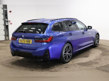 Used BMW 3 Series 2023 for sale - 77571910: Photo