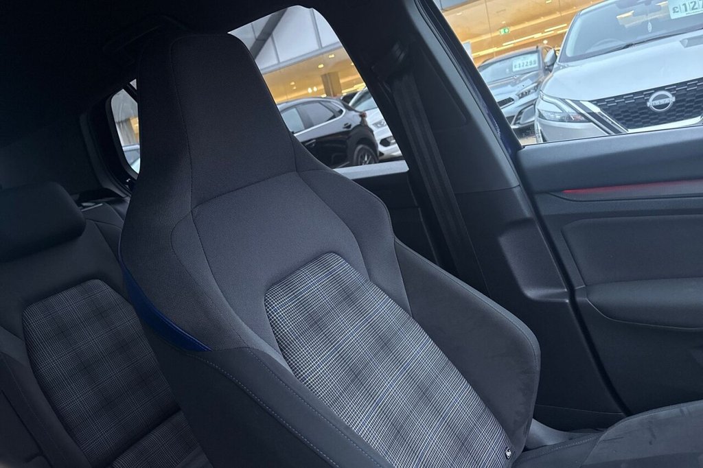 Used Volkswagen Golf 2020 for sale - 77539558: Photo 29