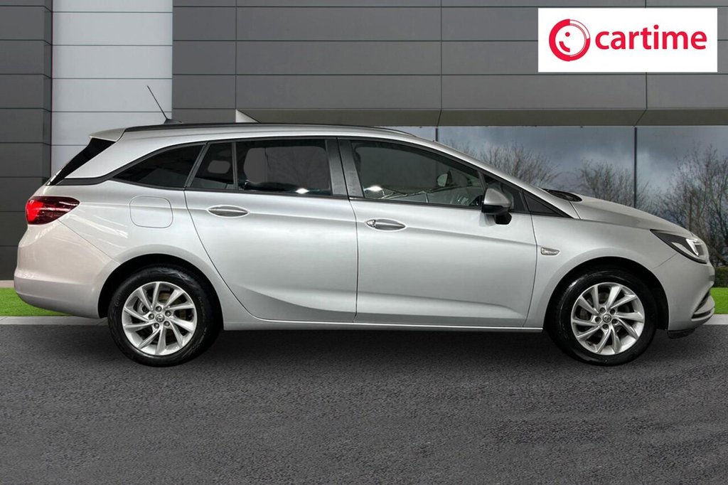 Used Vauxhall Astra 2019 for sale - 76406436: Photo 2